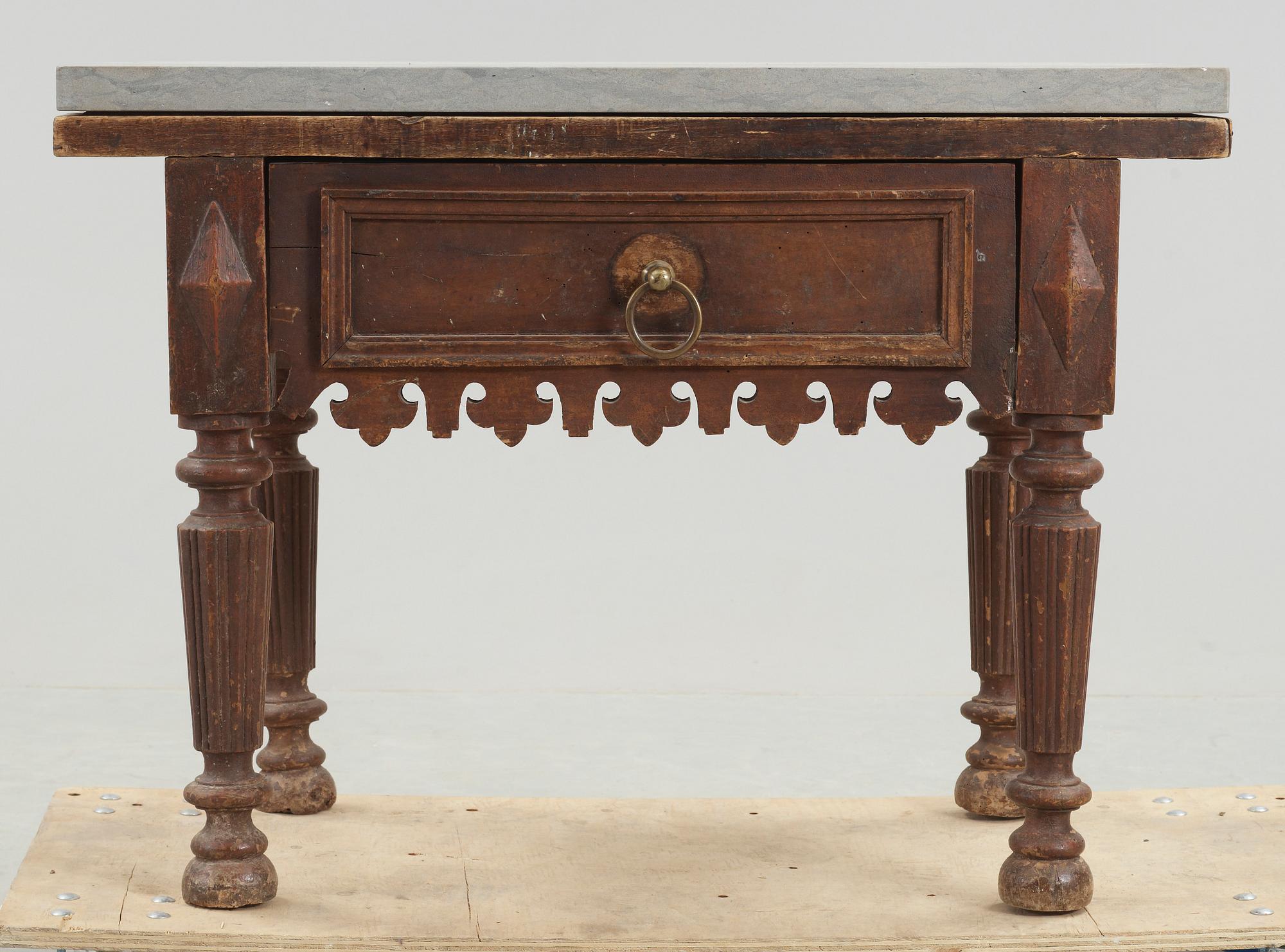 BORD, Frankrike, 17/1800-tal.
