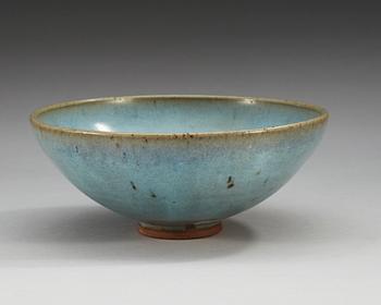 A lavender glazed Junyao bowl, Song dynasty (960-1279).