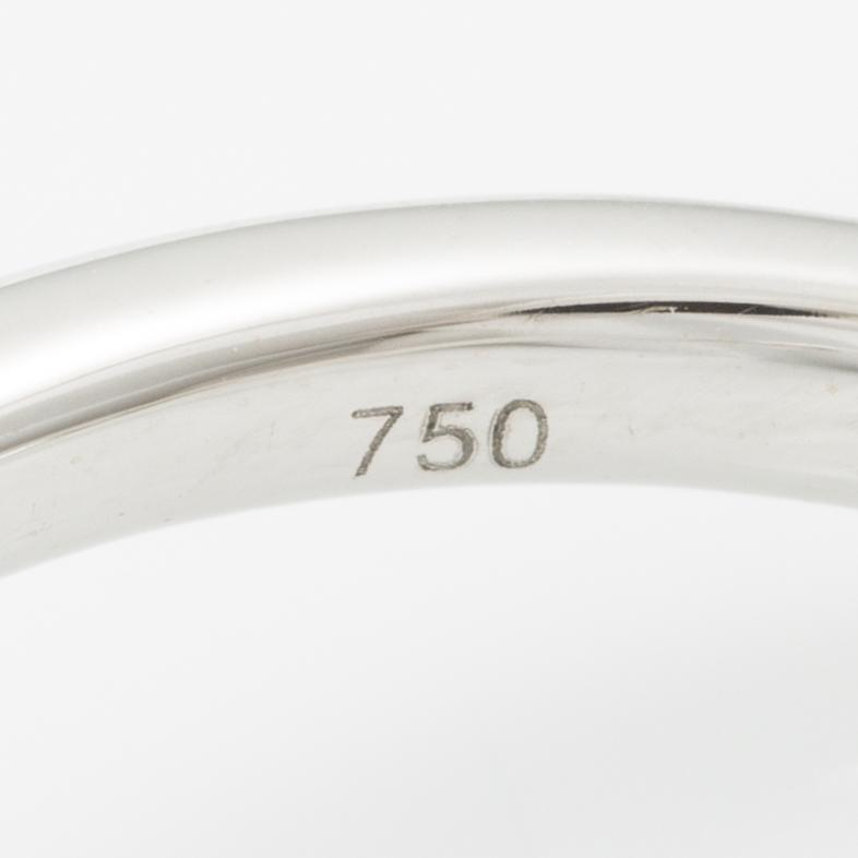 Ring, cocktail ring, 18K white gold set with aquamarine and brilliant-, carré- and baguette-cut diamonds.