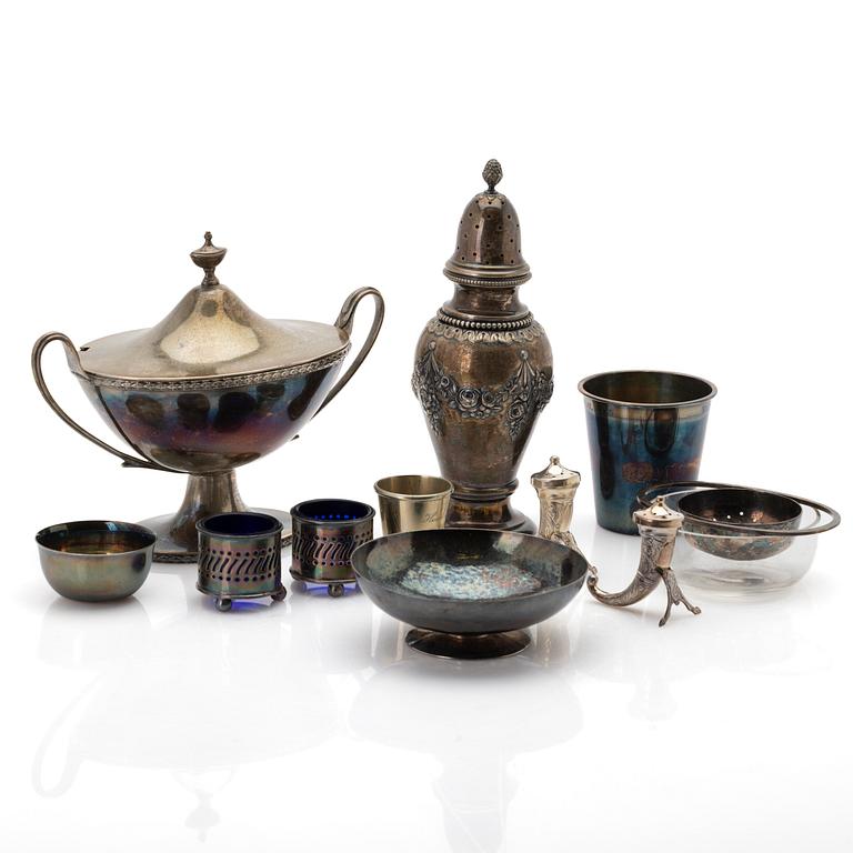Lot of silver, 11 pieces, including Swedish items, 20th century.