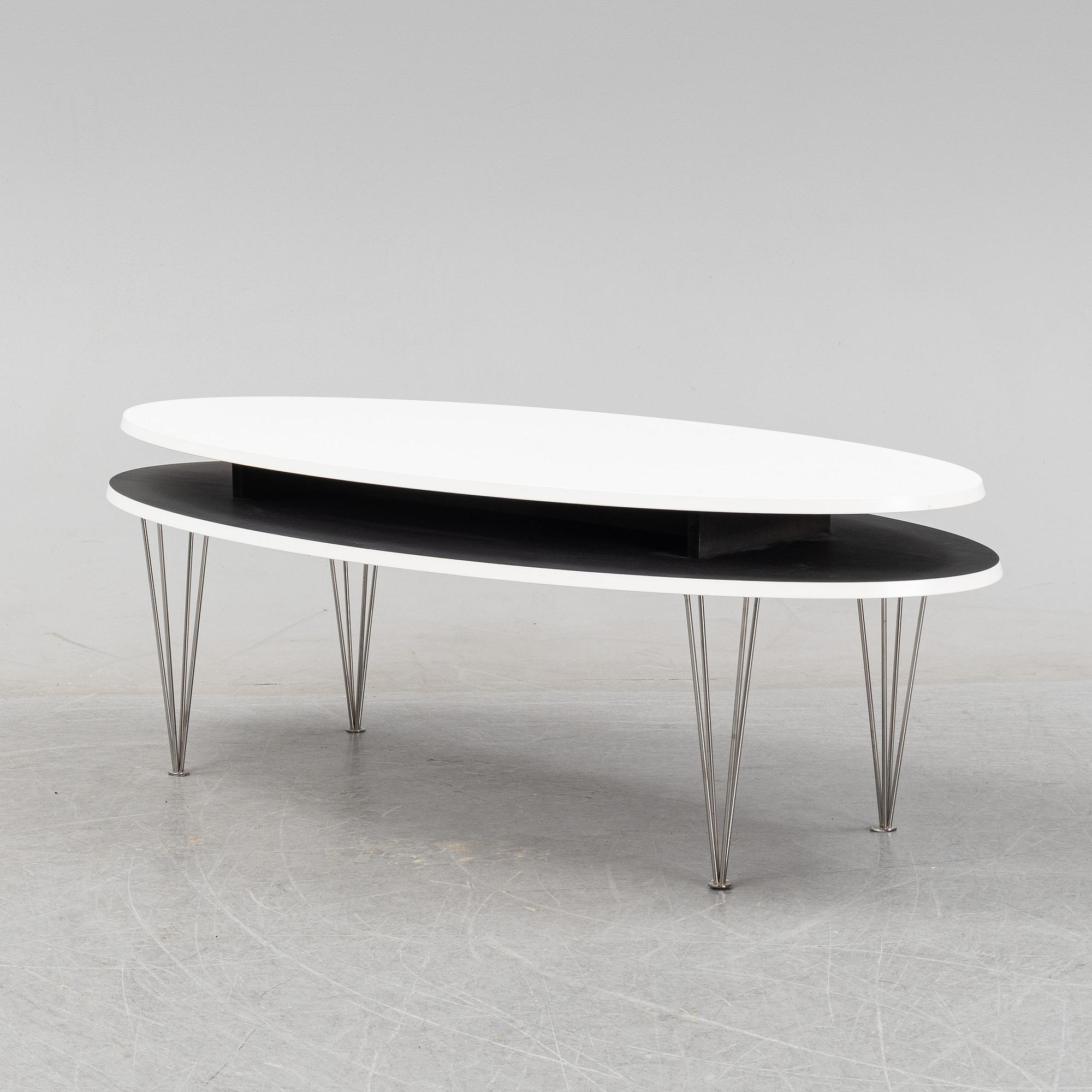 A coffee table, late 20th Century / 21st Century.