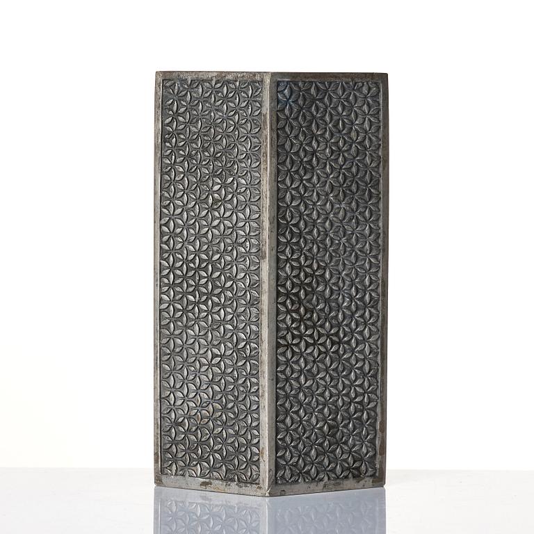 Firma Svenskt Tenn, a pewter vase/pen stand, model "A 2265", Firma Svenskt Tenn, Stockholm 1936.