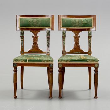 STOLAR, ett par, empirestil. Omkring 1900.
