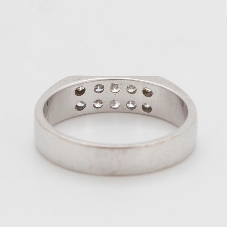 RING, with eight-cut diamonds.