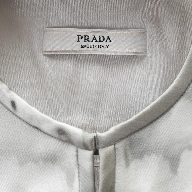 Prada, a silk-mix jacket and top, size 38.
