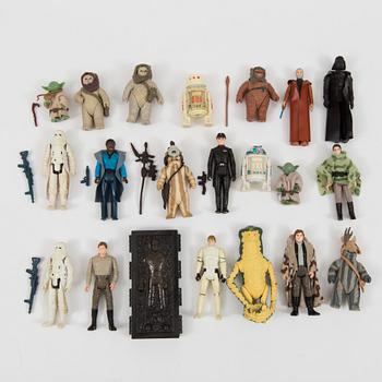 A lot of 39 Star Wars action figures by Kenner 1970/80s.