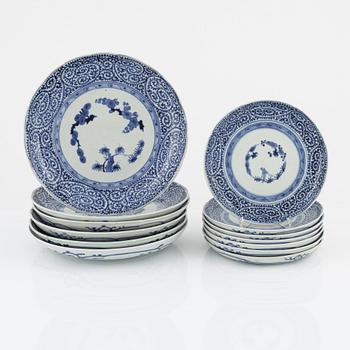 13 blue and white porcelain plates, Japan, Meiji (1868-1912).