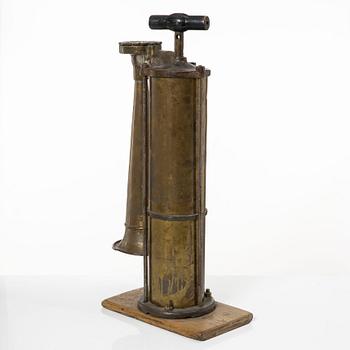 Fog horn, "Typhon", Kockums Mechanical Workshop, circa 1900.