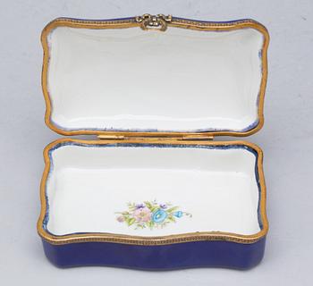 SKRIN, porslin, 1800/1900-tal.