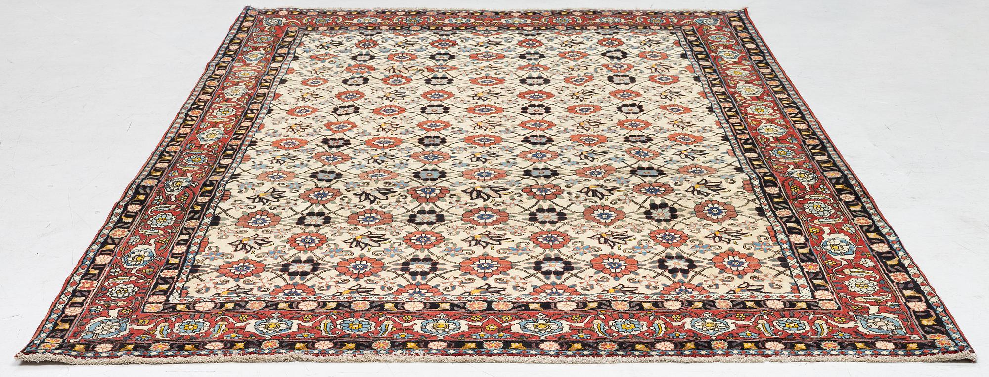 Matta old Veramin, ca 320 x 206 cm.