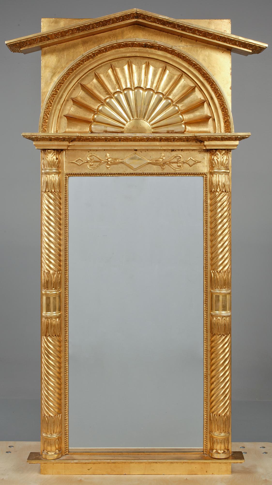 SPEGEL, sannolikt Göteborg, empire, 1800-talets första hälft.