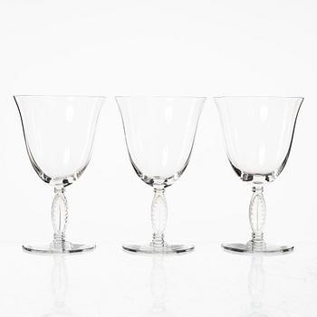 René Lalique, wine glasses, 3 pcs, "Fontainebleau", Lalique, France.