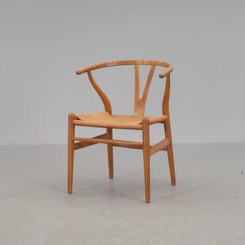 KARMSTOL, "Y-stolen", Hans J Wegner, Carl Hansen & Son, Odense, brännmärkt, 1950/60-tal.