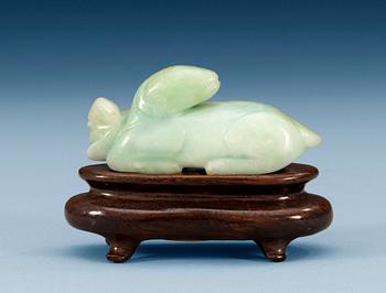 426. FIGURIN, jade. Qing dynastin (1644-1912).