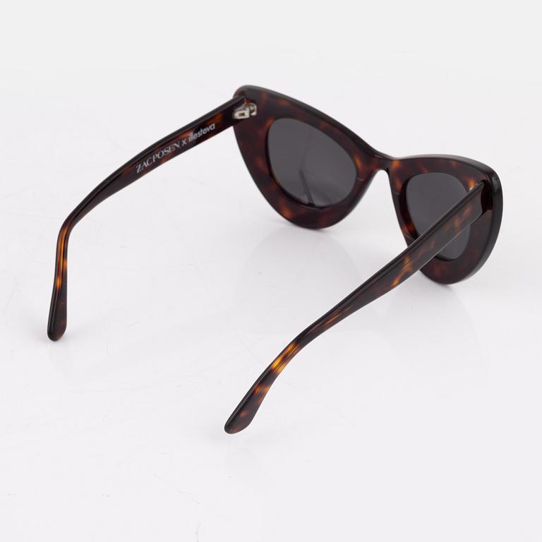 Illesteva, a pair of tortoise "Zac posen x Illesteva" sunglasses.