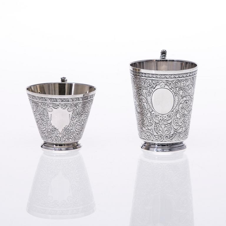 TWO CUPS, 950 silver, Jules Ladoucette & Pierre Gavard (1869 -1886), France. Weight 291 g.