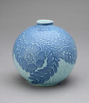 VAS, keramik, Elsa Engeström för Gustafsberg, 1916.