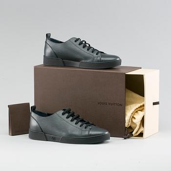 A pair of Louis Vuitton shoes "Match-up Sneakers".