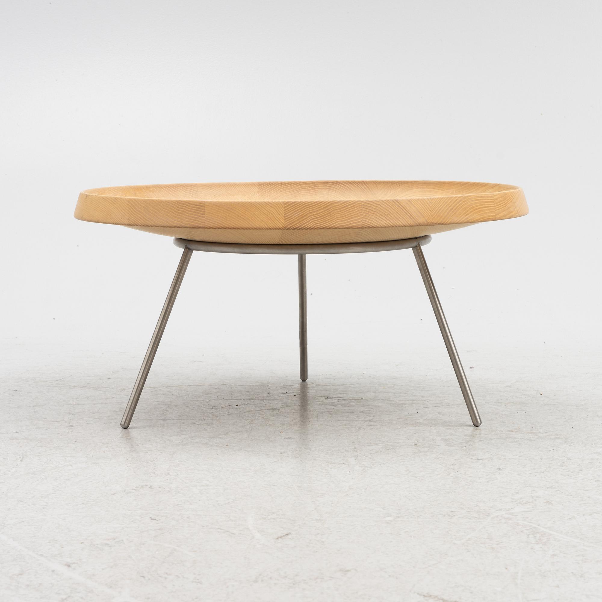 Hans J Wegner, An ash tree  Fruit bowl, PP Möbler, Denmark, dated 2007.
