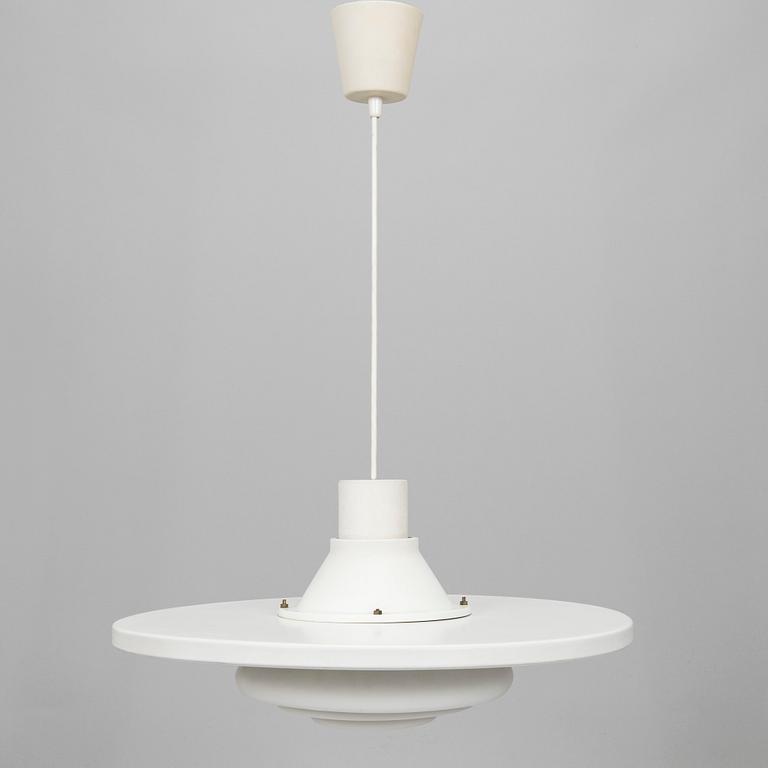 Alvar Aalto, an 'A 337' pendant light for Valaistustyö.