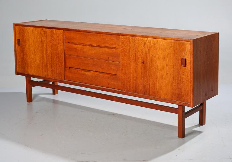 SIDEBOARD, Nils Jonsson, Troeds, 1950/60-tal.