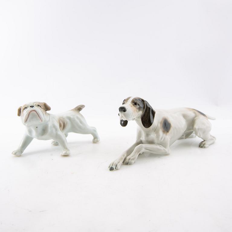 Figurines 8 pcs 20th century porcelain and metal.