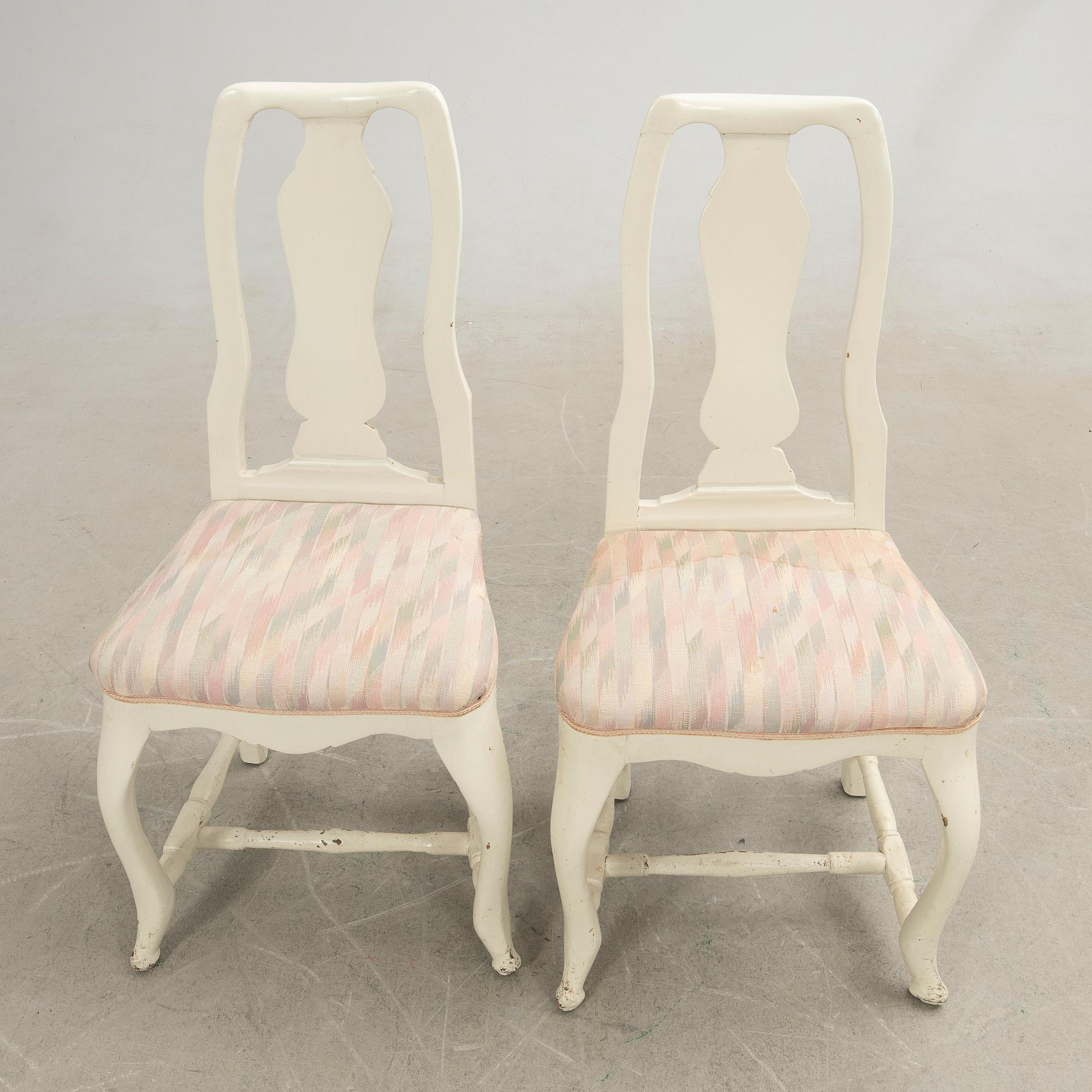 Chairs, a pair, late Baroque.