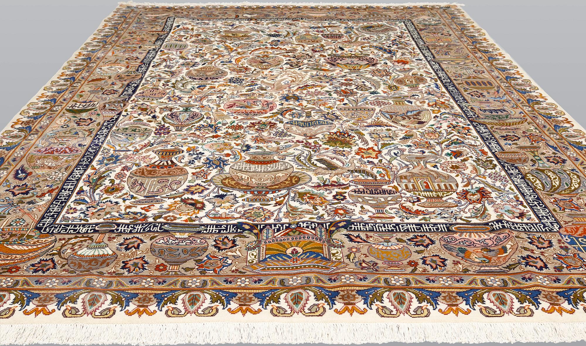 Matta, figural Kashmar, ca 393 x 293 cm.