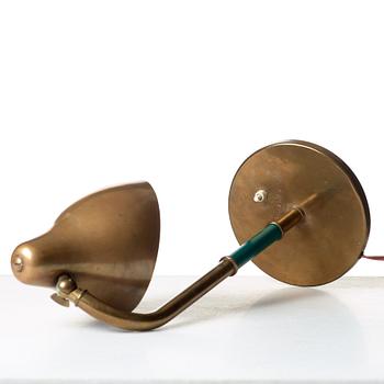 Vilhelm Lauritzen, bordslampa, Louis Poulsen, Danmark.
