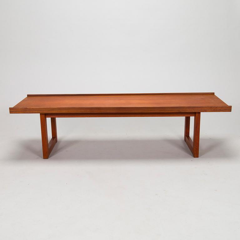 Olof Ottelin, a 1960s 'Formula' bench / coffee table for Keravan Puusepäntehdas, Stockmann, Finland.