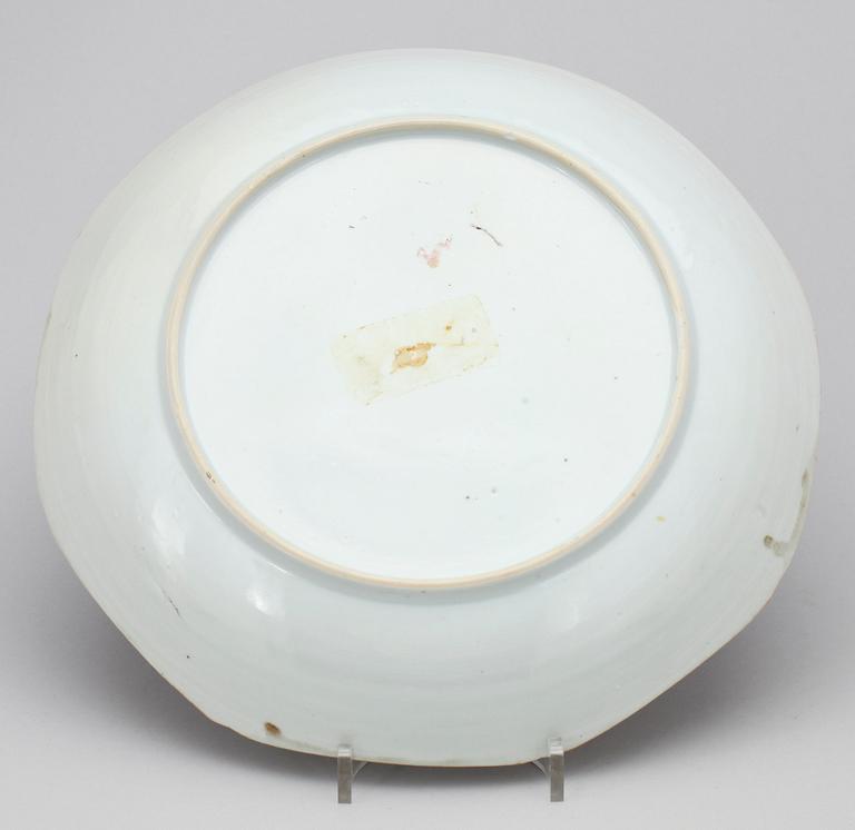 SKÅLFAT, kompaniporslin. Qing dynastin, Qianlong (1736-95).