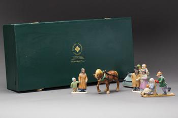 JULDEKORATION, "Helga natt", 16 delar, fältspatporslin, Barbro Rydholm, Fyrklövern, 2000-tal.