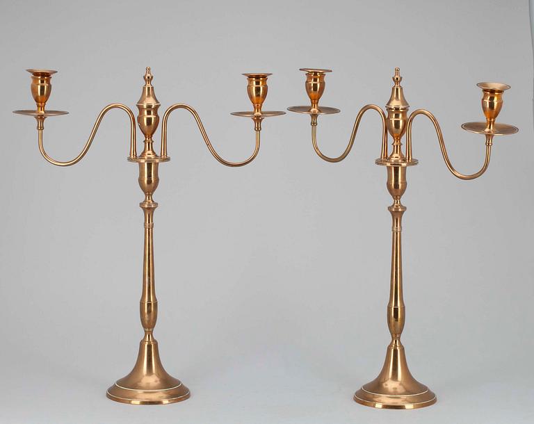 KANDELABRAR, ett par, mässing 1800-tal.