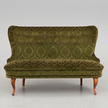 SOFFA, nyrokokostil, omkring 1900-talets mitt.