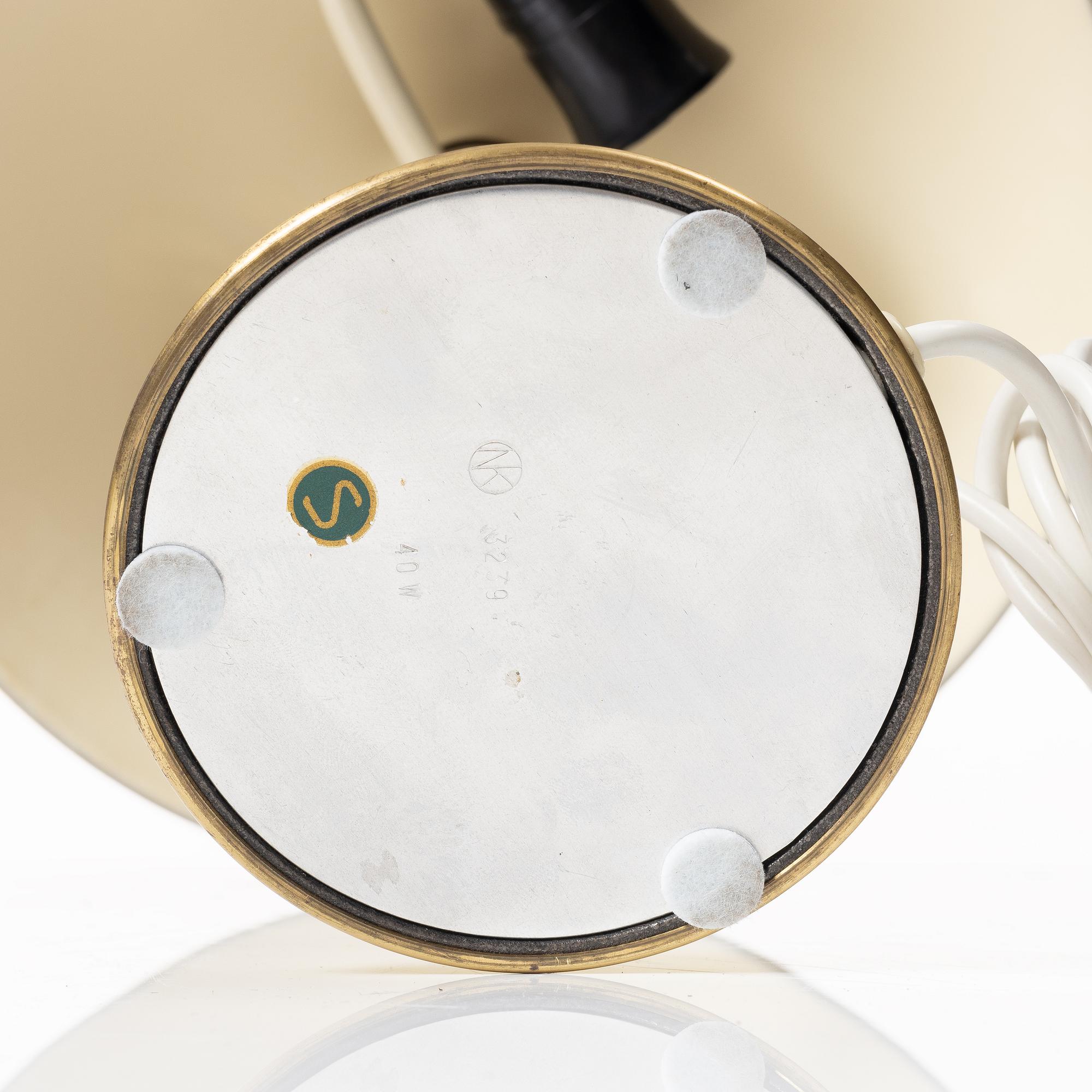 Bertil Brisborg, a table lamp model "32391", Nordiska Kompaniet, 1950s.