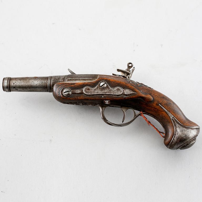 A flintlock gun, 18th century.