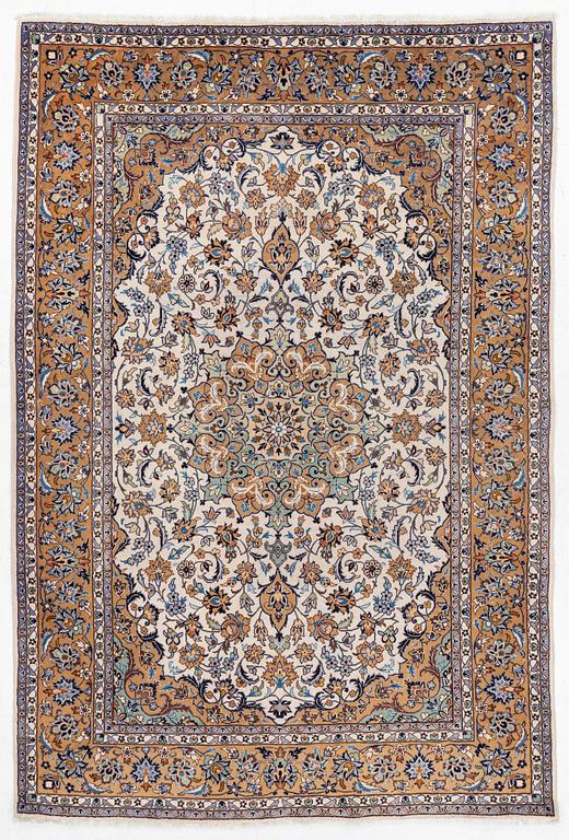 A Najafabad carpet, c. 350 x 237 cm.