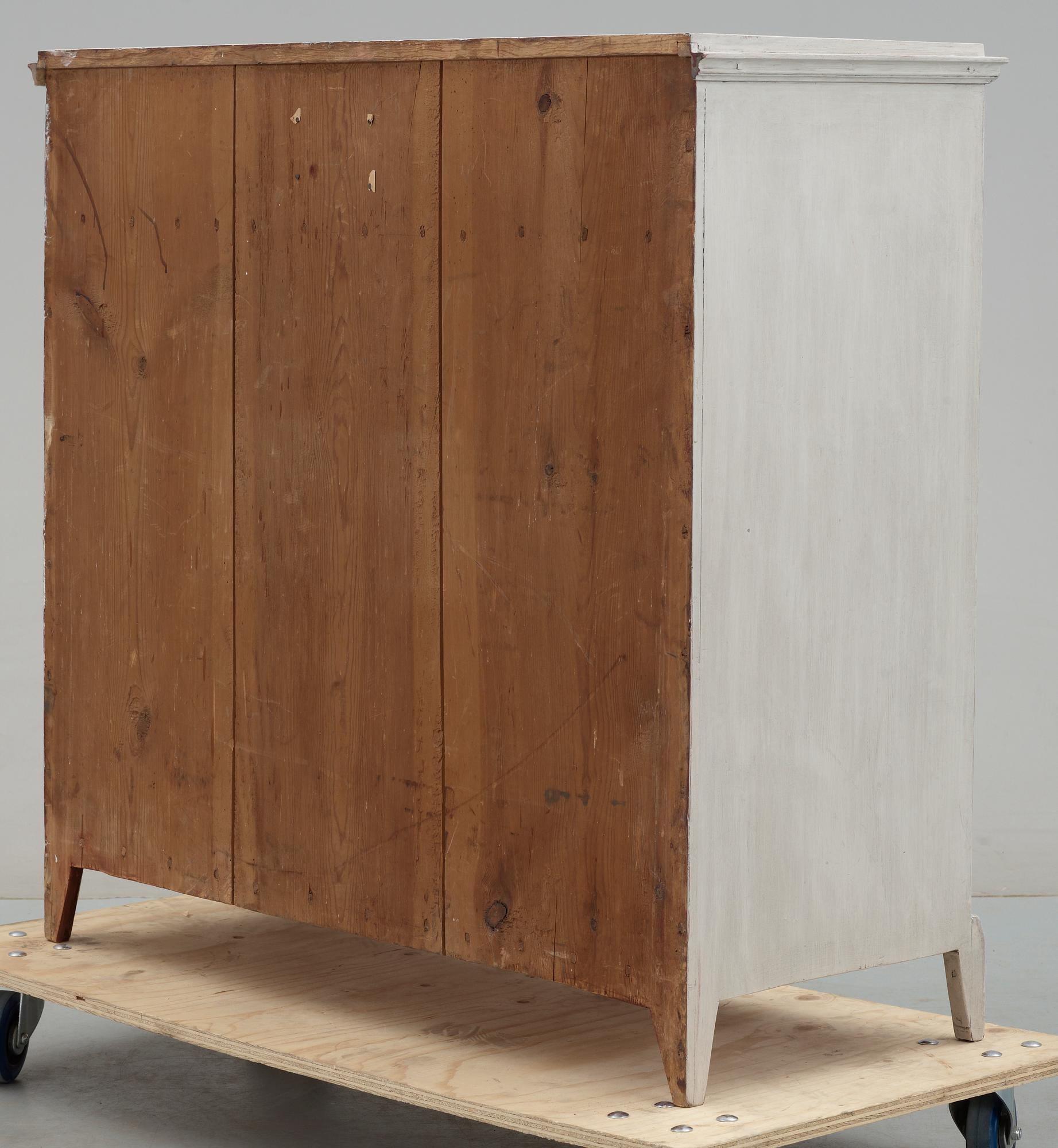 BYRÅ, sengustaviansk stil, 1800-talets andra hälft.