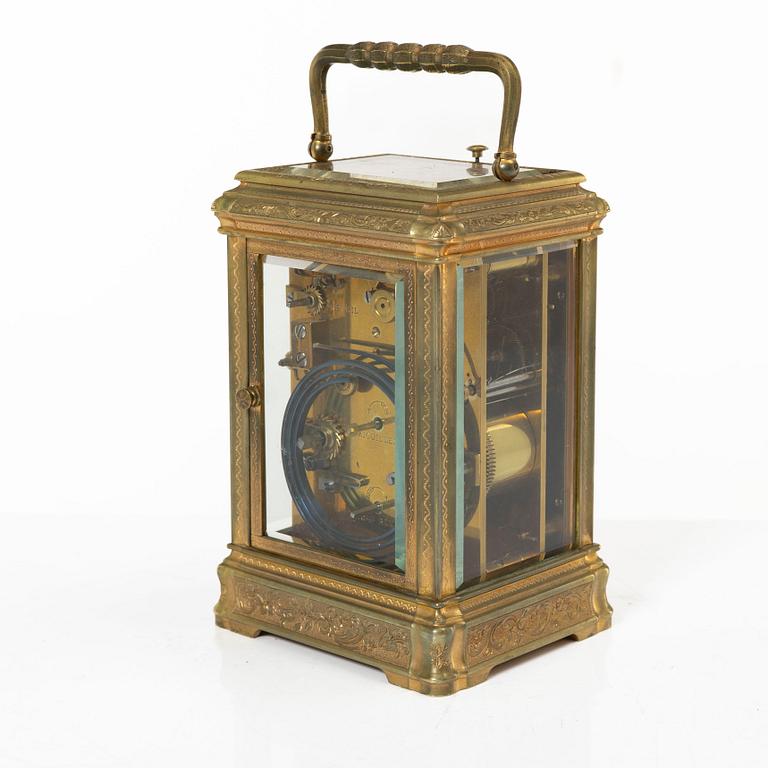 A gilt bronze carriage clock of French manufacture, the dial mark Linderoth, Stockholm, late 19th century/circa 1900.