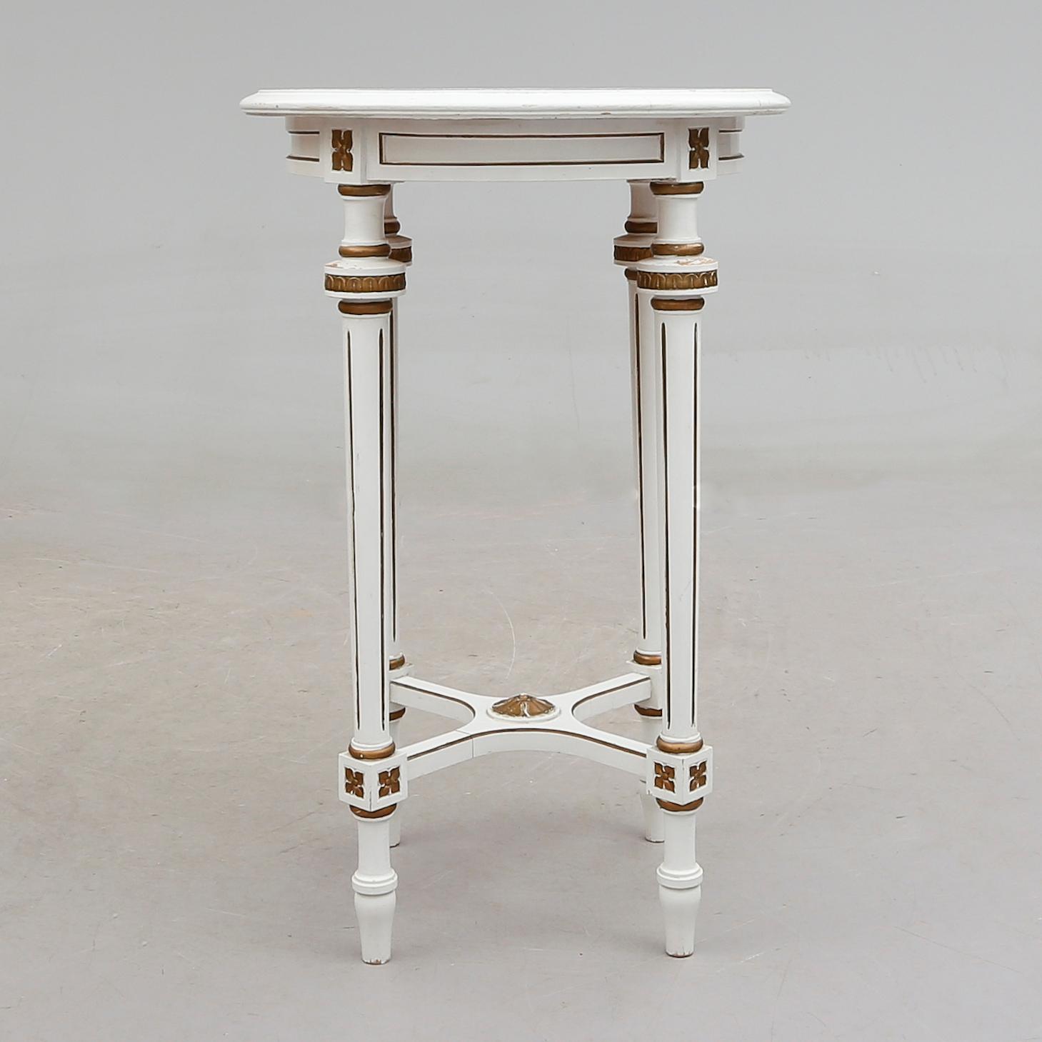 BORD, gustaviansk stil, 1900-talets början.