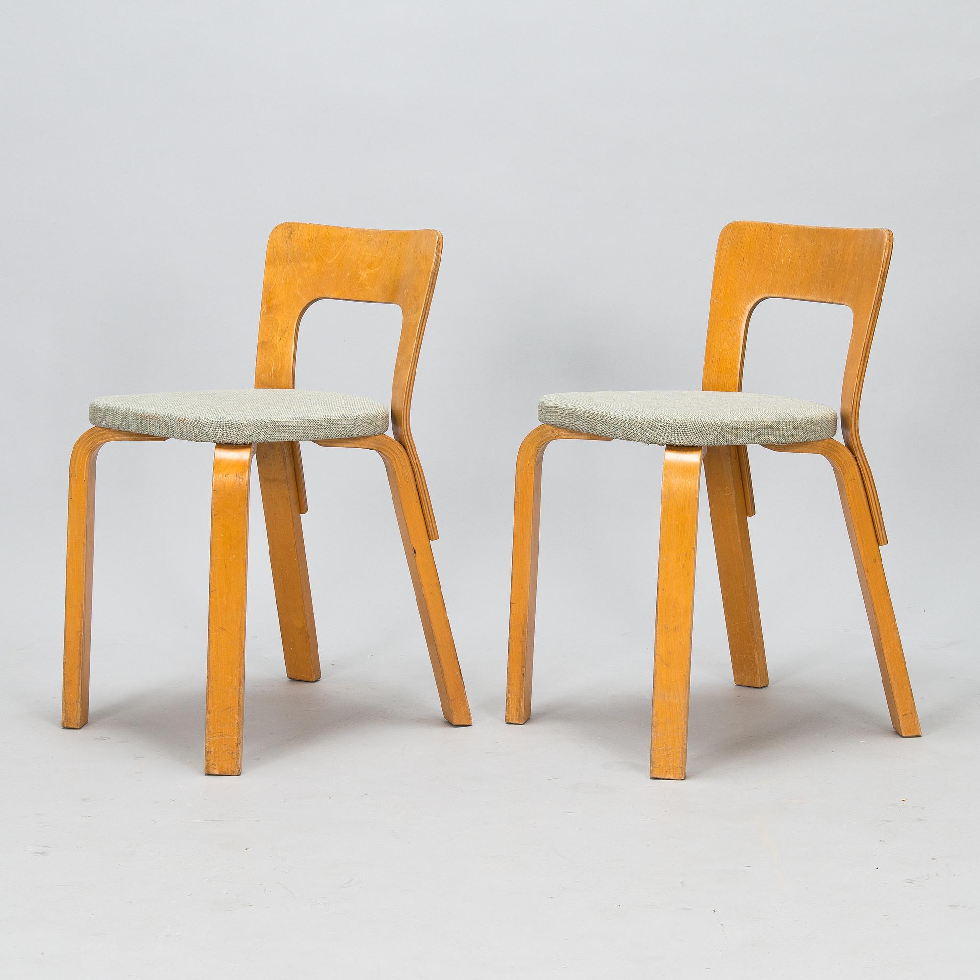Alvar Aalto, a pair of 1930s model 65 chairs , O.Y. Huonekalu- ja Rakennustyötehdas A.B.