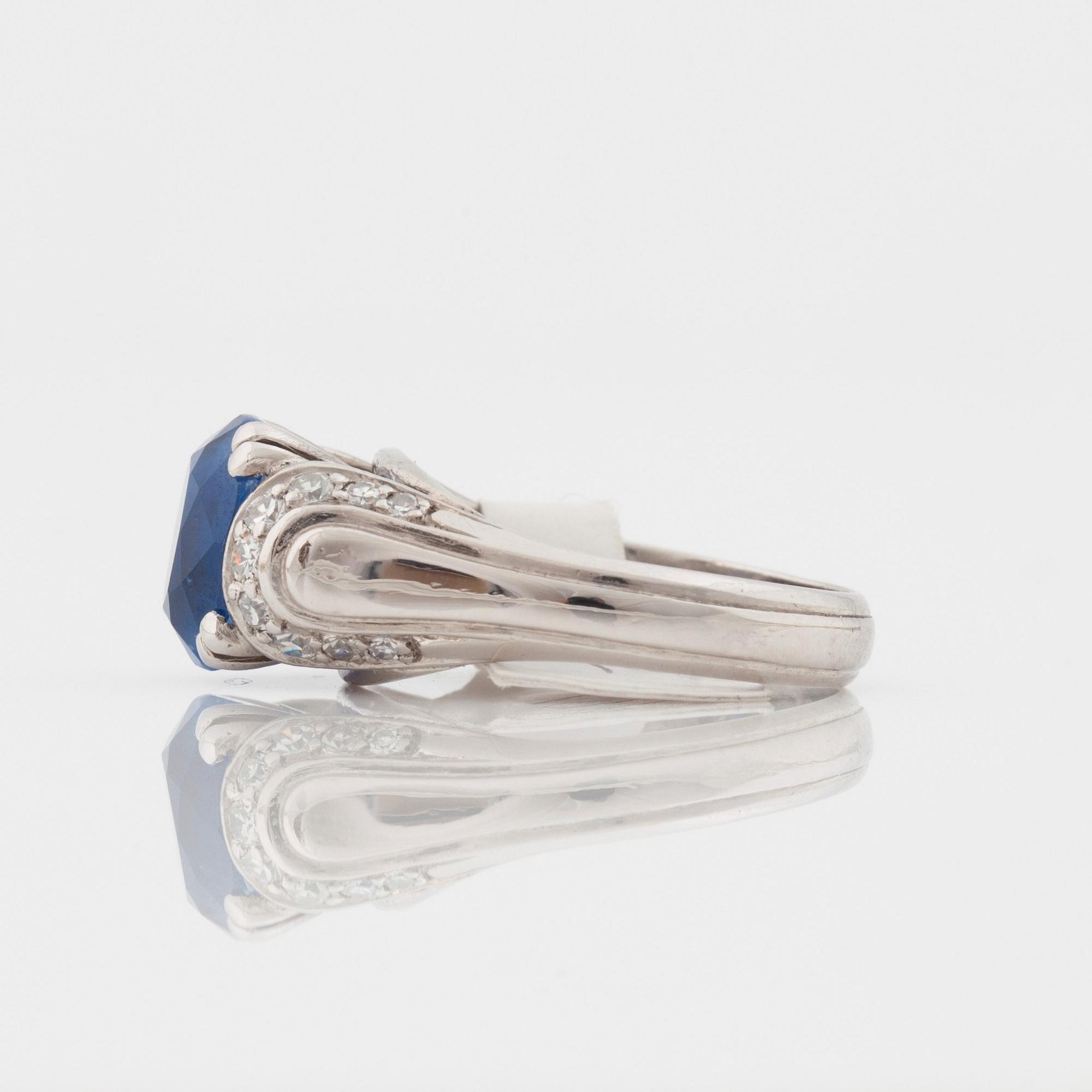 A 4.27 ct unheated Kashmir sapphire and diamond ring. Certificate SSEF.