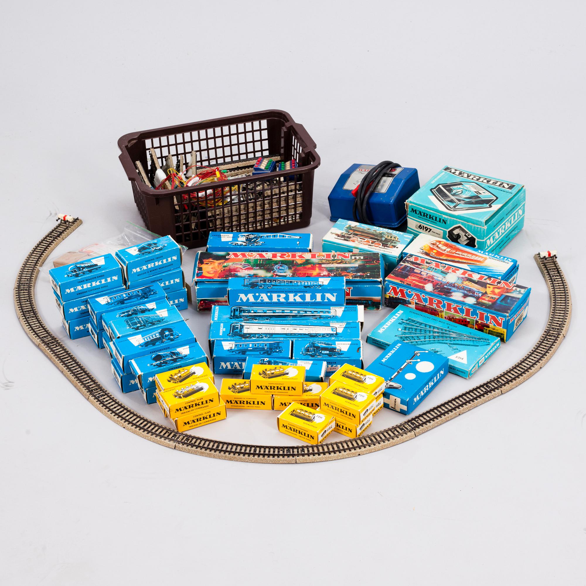A 44+ piece train set collection, Märklin, Germany, second half of the 20th century.