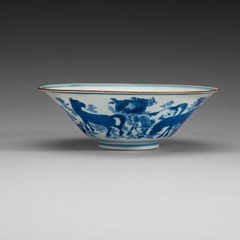 1696. A blue and white Transitional bowl, 17th Century.