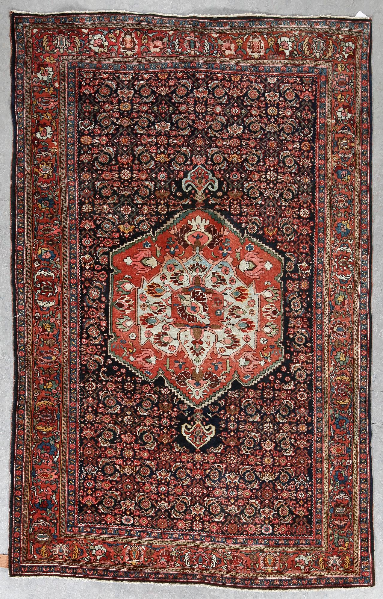 MATTA, semiantik Bidjar, ca 208x132 cm.