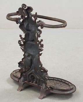 PARAPLYSTÄLL. Gjutjärn. 1900-tal.
