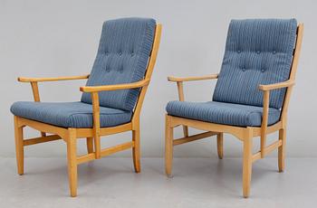 FÅTÖLJER, ett par, "Ulfåsa", Carl Malmsten, OH Sjögren Tranås, 1900-talets andra hälft.