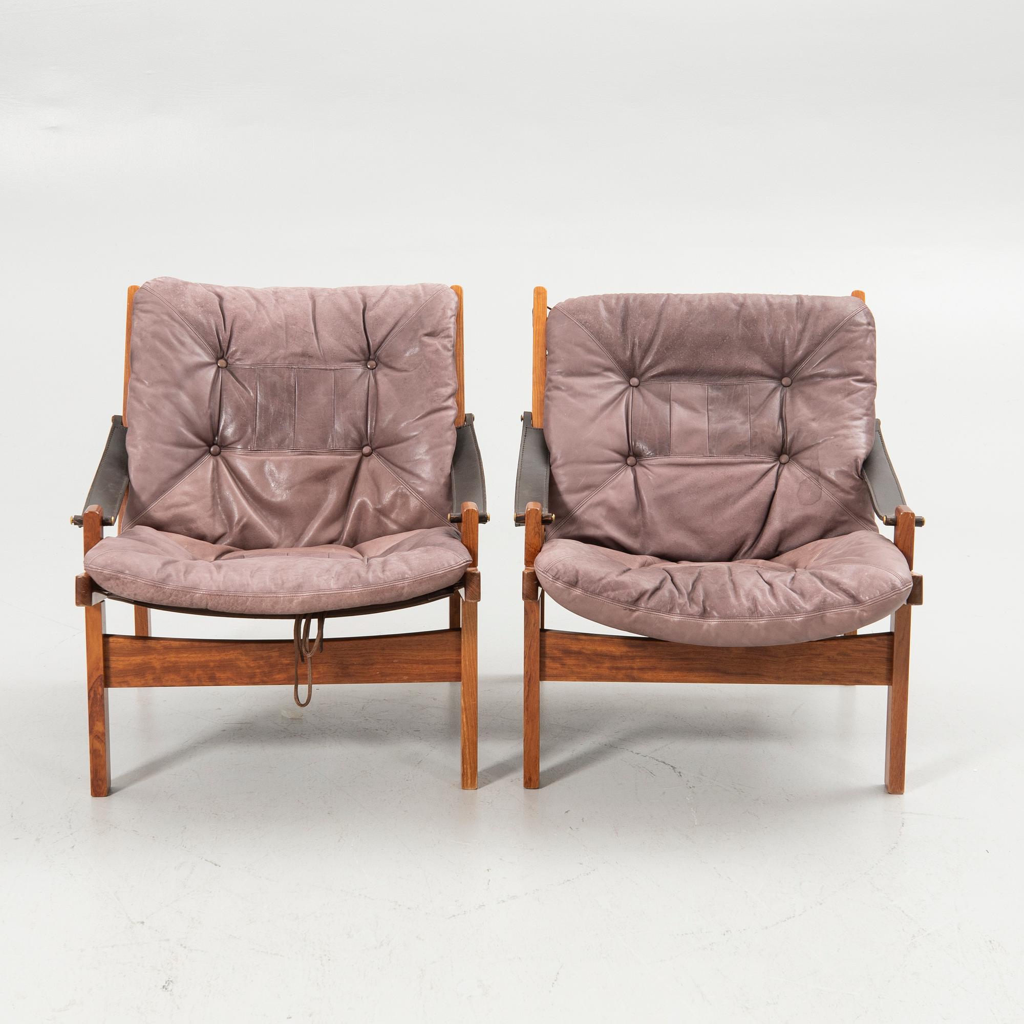 Torbjørn Afdal, Armchairs, a pair, “Hunter”, Stranda Industri A/S for Bruksbo, Norway, 1960s/70s.