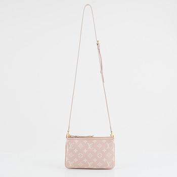 Louis Vuitton, a 'Pochette Double Rose Edition Limitée' bag, 2022.