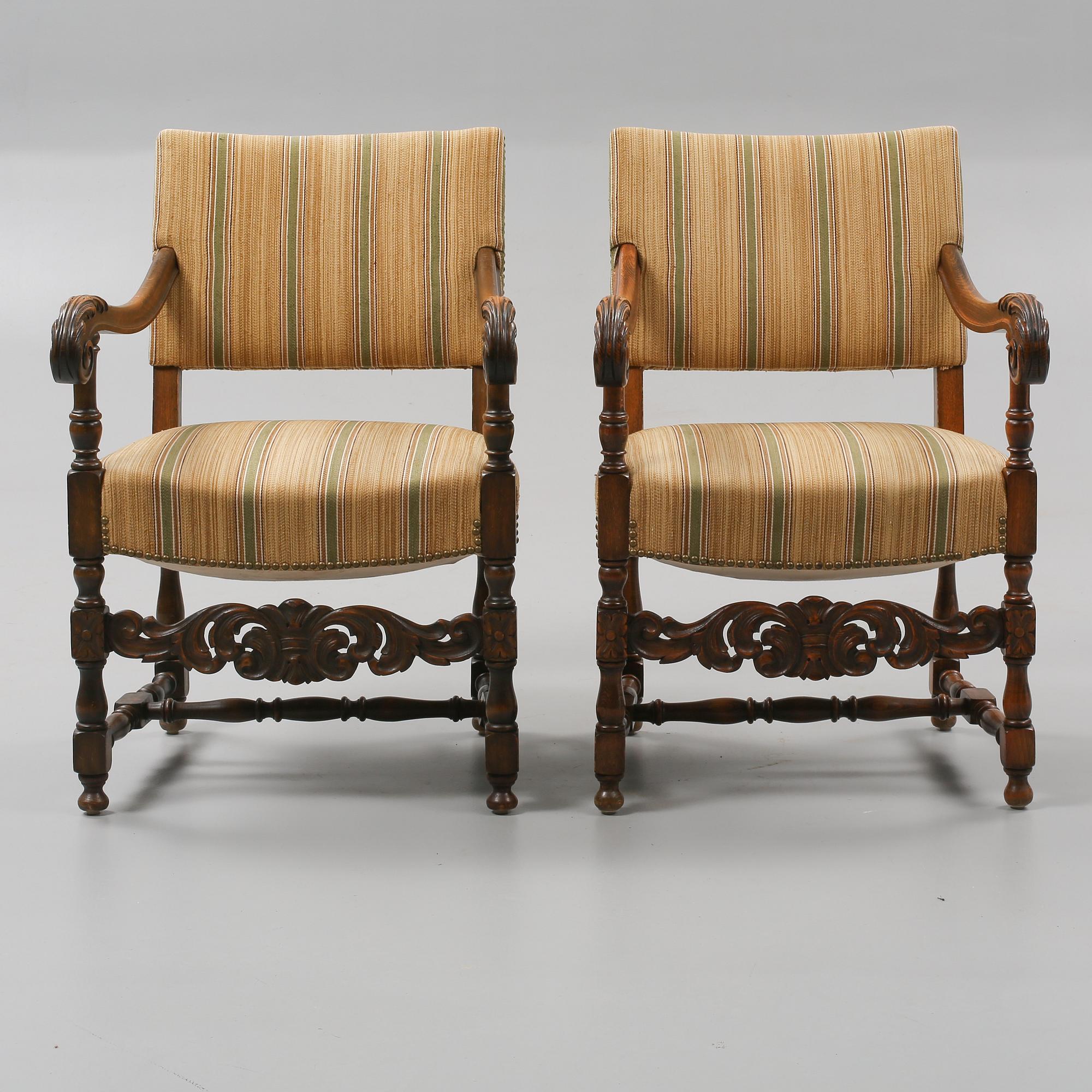 KARMSTOLAR, ett par, barockstil, omkring 1900-talets mitt.